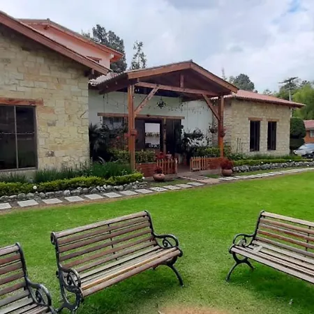 Hacienda Moncora, Un Lugar Hermoso Para Toda La Familia Y Los Amigos El Rosal Exterior photo